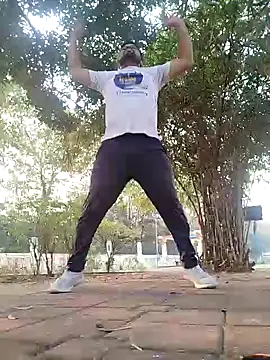 hot punekar online show from February 10, 2025, 3:03 am