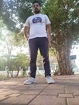 hot punekar online show from February 12, 2025, 2:56 am