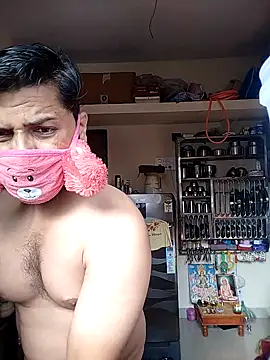 hot punekar online show from October 16, 2025, 3:18 am