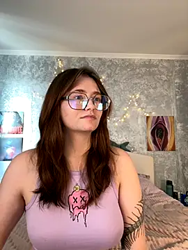 Snapshot of Sabrina_shells chatting on September 10, 2025, 10:26 am Sabrina shells online show from September 10, 2025, 10:26 am