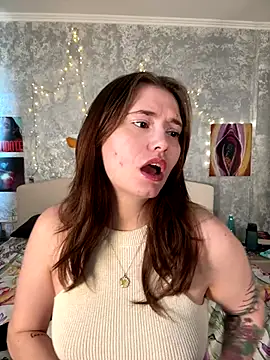 Snapshot of Sabrina_shells chatting on September 26, 2025, 11:03 am Sabrina shells online show from September 26, 2025, 11:03 am