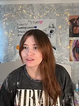 Snapshot of Sabrina_shells chatting on September 27, 2025, 10:42 am Sabrina shells online show from September 27, 2025, 10:42 am