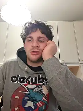 michemichemiche8 online show from March 3, 2025, 5:07 pm