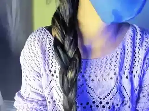 Snapshot of Somiya87 chatting on January 4, 2025, 8:59 pm Somiya87 online show from January 4, 2025, 8:59 pm