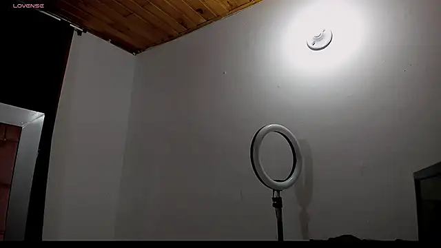 Snapshot of Lana_Parker_01 chatting on October 9, 2025, 8:29 pm Lana Parker 01 online show from October 9, 2025, 8:29 pm