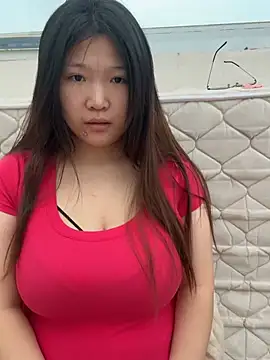 Snapshot of Happyou2 chatting on February 11, 2025, 8:15 am Happyou2 online show from February 11, 2025, 8:15 am