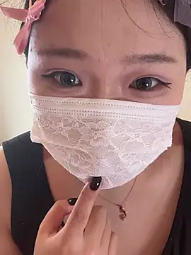 Snapshot of Happyou2 chatting on March 11, 2025, 2:21 am Happyou2 online show from March 11, 2025, 2:21 am