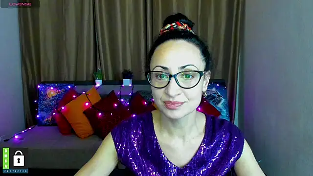 Arianasweety23 online show from January 14, 2025, 6:28 pm