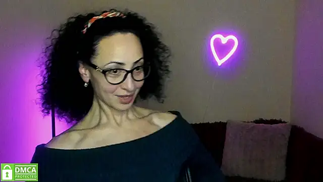 Arianasweety23 online show from February 26, 2025, 6:32 pm