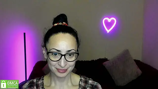 Arianasweety23 online show from March 1, 2025, 9:37 pm