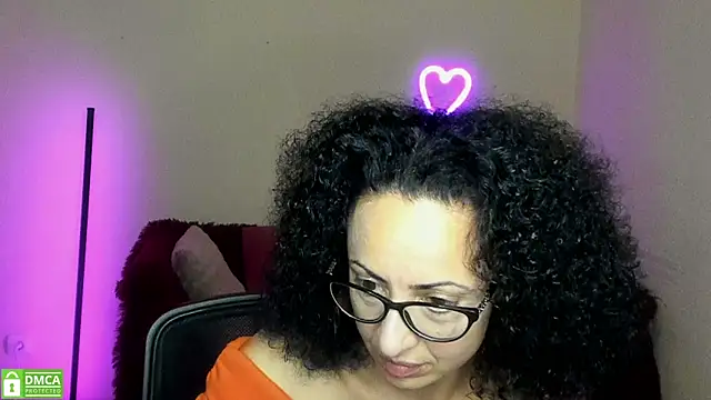 Arianasweety23 online show from September 21, 2025, 5:25 pm