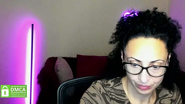 Arianasweety23 online show from September 30, 2025, 5:29 pm