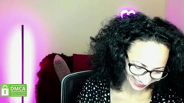 Arianasweety23 online show from October 7, 2025, 5:32 pm