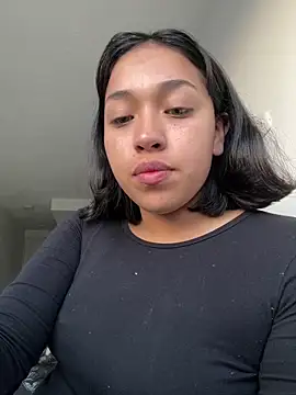 Snapshot of IsabellRodriguez18 chatting on December 19, 2025, 10:28 pm IsabellRodriguez18 online show from December 19, 2025, 10:28 pm