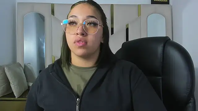 Snapshot of IsabellRodriguez18 chatting on January 13, 2026, 4:29 am IsabellRodriguez18 online show from January 13, 2026, 4:29 am