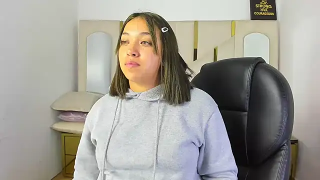 Snapshot of IsabellRodriguez18 chatting on February 8, 2026, 2:59 am IsabellRodriguez18 online show from February 8, 2026, 2:59 am