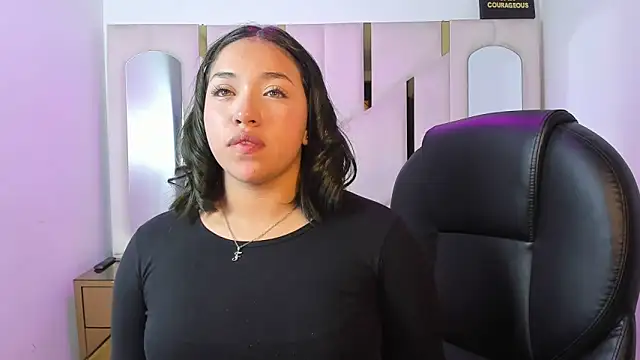 Snapshot of IsabellRodriguez18 chatting on March 21, 2026, 5:56 am IsabellRodriguez18 online show from March 21, 2026, 5:56 am