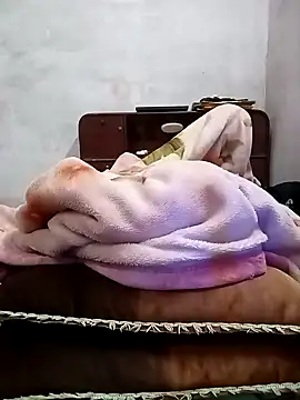 Snapshot of IamRentedBoybfriend chatting on January 22, 2025, 9:21 pm IamRentedBoybfriend online show from January 22, 2025, 9:21 pm