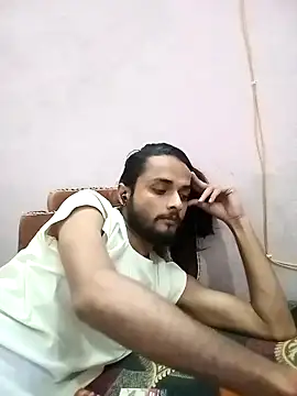 Snapshot of IamRentedBoybfriend chatting on February 16, 2025, 5:26 pm IamRentedBoybfriend online show from February 16, 2025, 5:26 pm