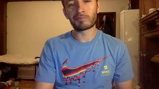 nevermind298079 online show from March 11, 2025, 5:13 pm