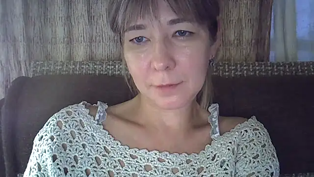 Snapshot of EllaJohnsonX chatting on January 18, 2025, 6:24 am EllaJohnsonX online show from January 18, 2025, 6:24 am