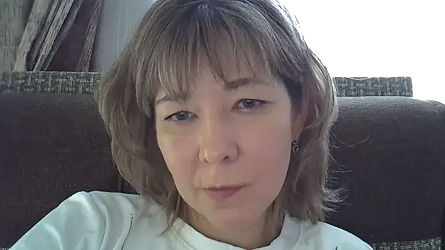 Snapshot of EllaJohnsonX chatting on January 19, 2025, 8:50 am EllaJohnsonX online show from January 19, 2025, 8:50 am