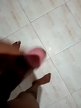 Budyy23 online show from April 24, 2026, 4:04 am