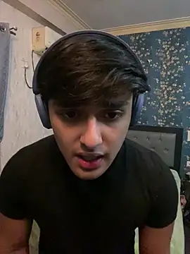 sunny49477 online show from February 17, 2025, 1:32 pm