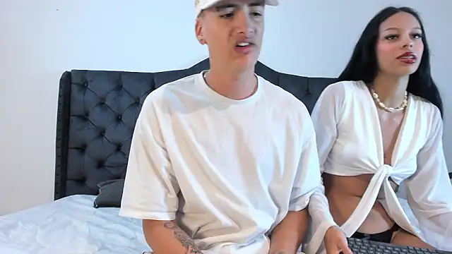 Snapshot of two_milkyway chatting on September 24, 2025, 11:57 am two milkyway online show from September 24, 2025, 11:57 am