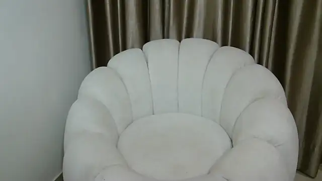 GoddessGlide online show from August 2, 2026, 5:33 pm