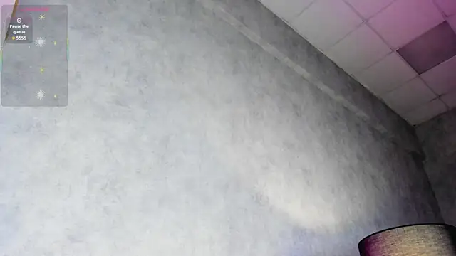 EricaElliott online show from December 19, 2025, 10:44 am