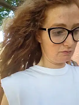 VelvetChocolate7 online show from March 15, 2026, 8:48 pm