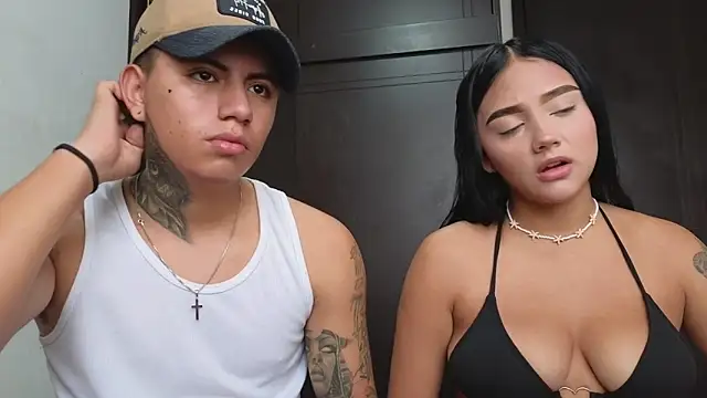 Snapshot of Thiago_x_Sahara chatting on February 16, 2025, 12:10 pm Thiago x Sahara online show from February 16, 2025, 12:10 pm