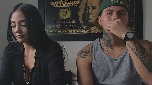 Snapshot of Thiago_x_Sahara chatting on September 29, 2025, 12:32 pm Thiago x Sahara online show from September 29, 2025, 12:32 pm