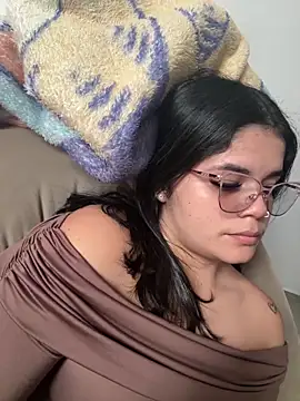 pretty angela1 online show from May 22, 2026, 10:04 pm