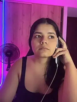 pretty angela1 online show from July 4, 2026, 3:24 am