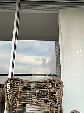 Snapshot of Karol_Towers chatting on February 18, 2025, 10:47 pm Karol Towers online show from February 18, 2025, 10:47 pm