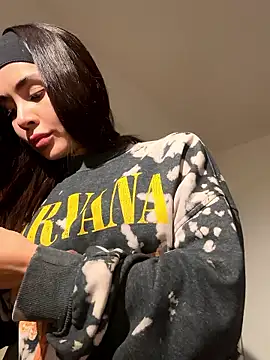 Snapshot of Karol_Towers chatting on January 15, 2026, 10:53 am Karol Towers online show from January 15, 2026, 10:53 am