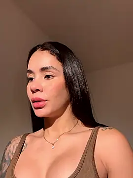 Snapshot of Karol_Towers chatting on January 17, 2026, 9:03 am Karol Towers online show from January 17, 2026, 9:03 am