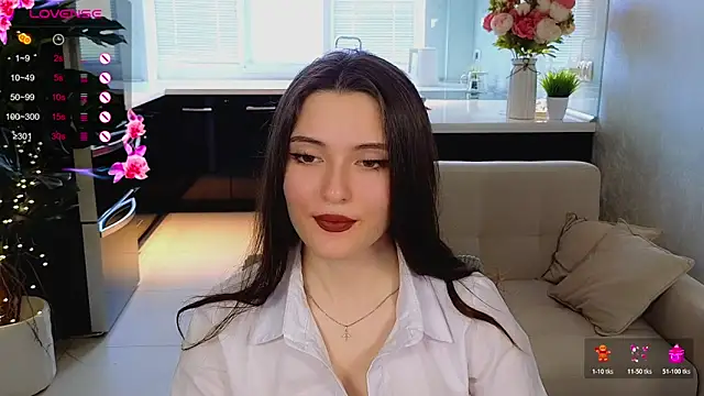 niki cutes online show from March 8, 2026, 2:04 am