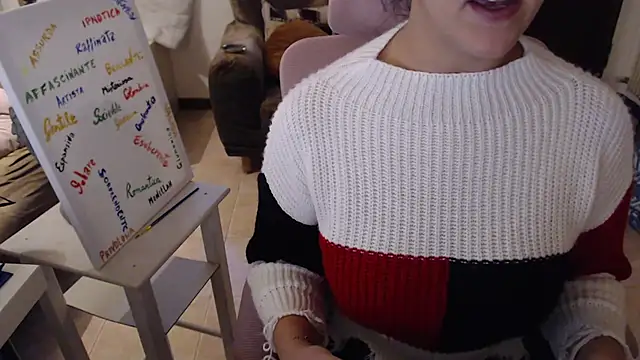 Snapshot of LasolitaAuri chatting on February 25, 2025, 4:10 pm LasolitaAuri online show from February 25, 2025, 4:10 pm