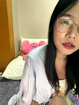 Snapshot of berberson chatting on September 20, 2025, 1:34 pm berberson online show from September 20, 2025, 1:34 pm