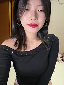 Snapshot of berberson chatting on December 18, 2025, 1:50 pm berberson online show from December 18, 2025, 1:50 pm