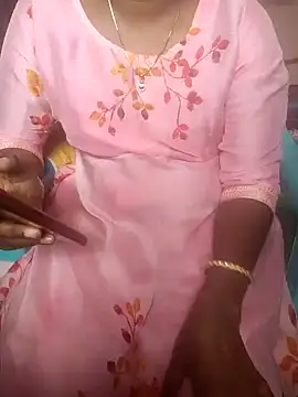 Snapshot of Tamil_roja69 chatting on January 11, 2025, 6:14 am Tamil roja69 online show from January 11, 2025, 6:14 am