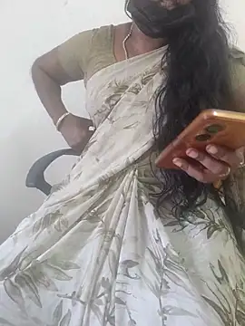 Snapshot of Tamil_roja69 chatting on November 5, 2025, 5:51 am Tamil roja69 online show from November 5, 2025, 5:51 am