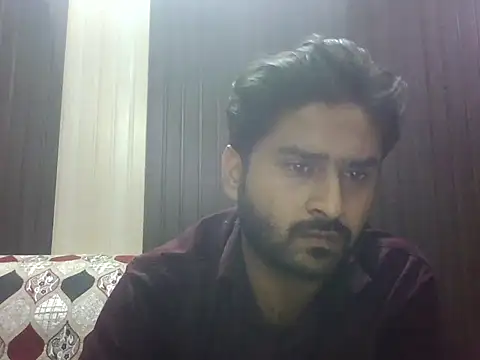 Snapshot of indihotguy chatting on November 5, 2025, 2:06 pm indihotguy online show from November 5, 2025, 2:06 pm