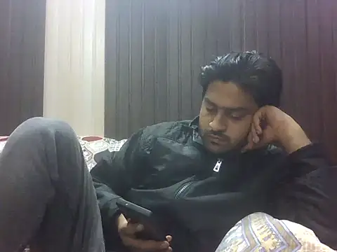 Snapshot of indihotguy chatting on November 15, 2025, 12:23 pm indihotguy online show from November 15, 2025, 12:23 pm