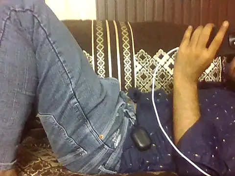 indihotguy online show from May 14, 2026, 11:50 am