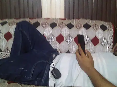 indihotguy online show from May 21, 2026, 2:40 am