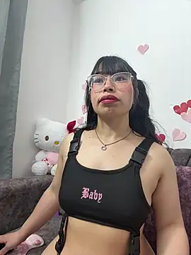 Snapshot of DearAbbiee chatting on May 24, 2026, 7:46 am DearAbbiee online show from May 24, 2026, 7:46 am